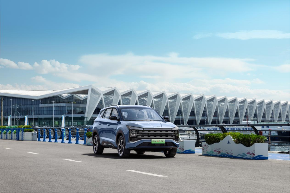 9.98-14.98万元  大七座电混SUV  X8 E家正式上市729.png